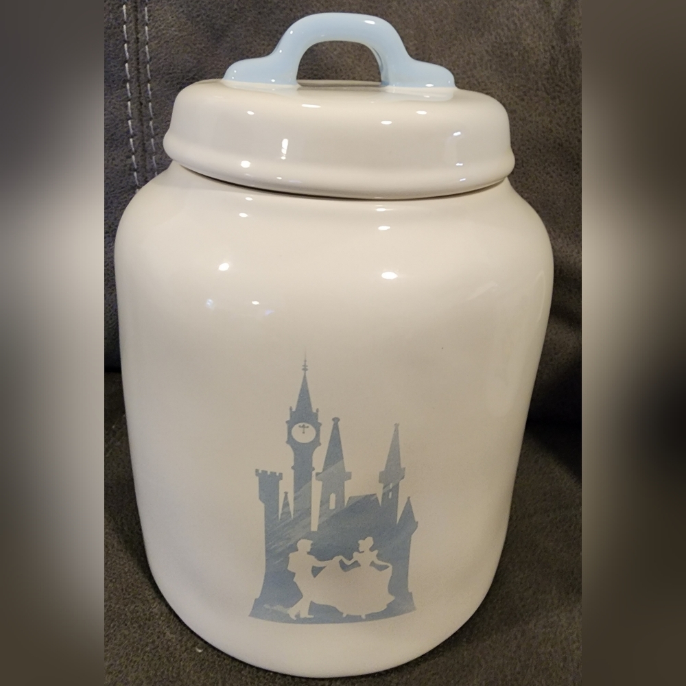 NWT Disney Rae Dunn Cinderella Prince A Dream Come True Lid Cookie Jar Cannister